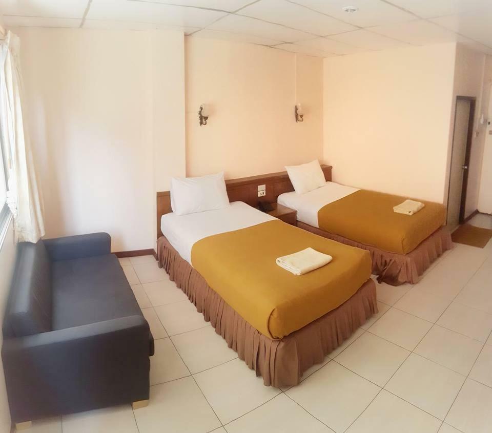 Top Thai Hotel Патая Екстериор снимка