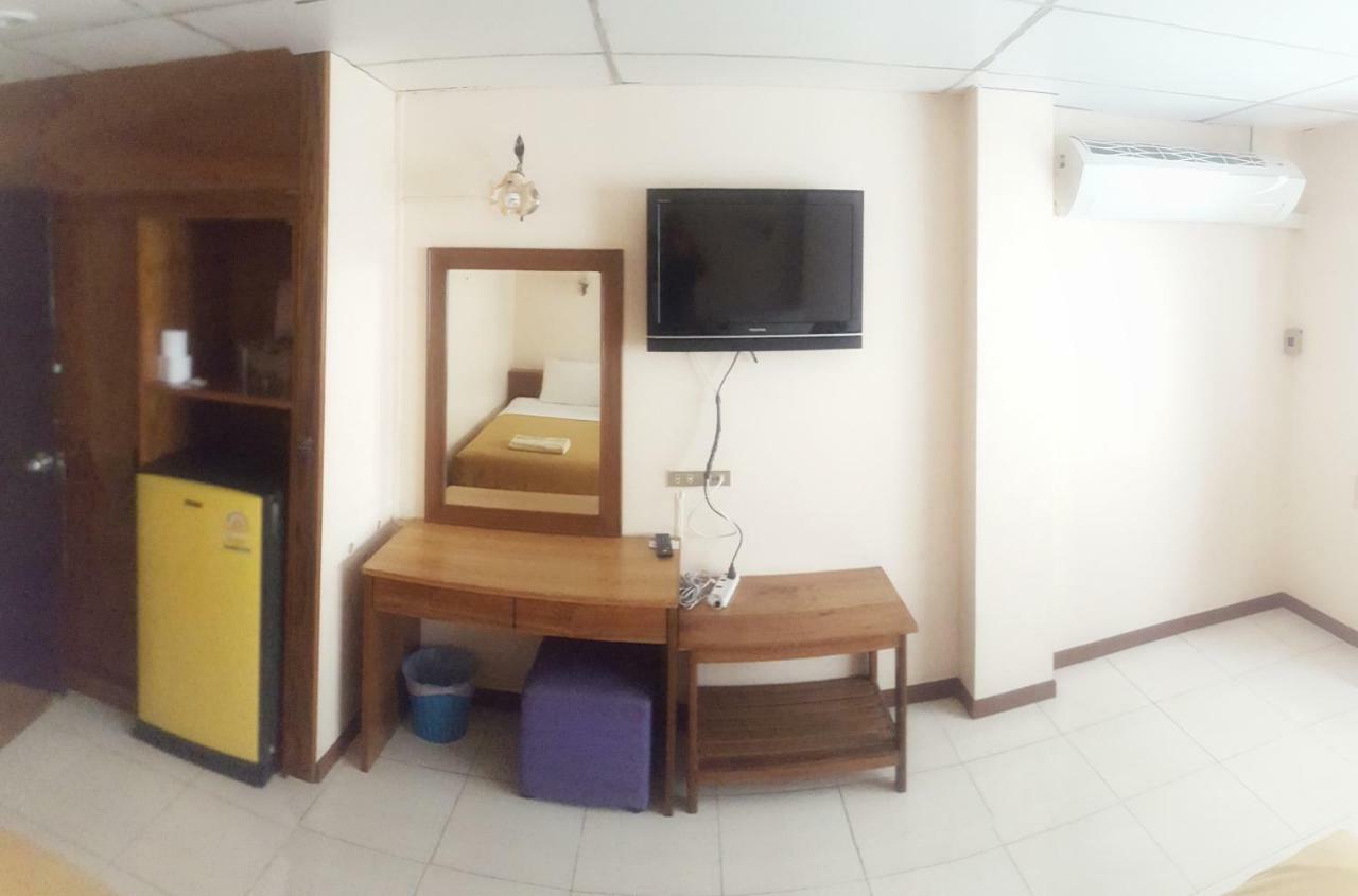 Top Thai Hotel Патая Екстериор снимка